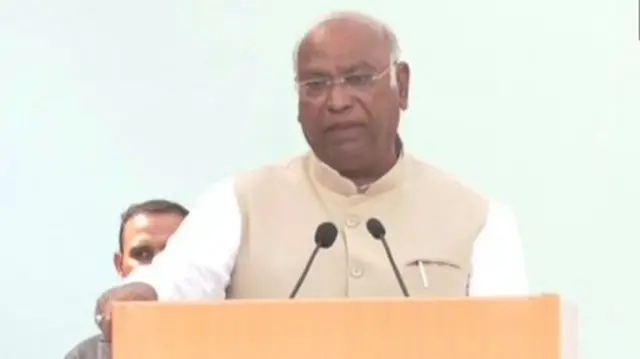 కాంగ్రెస్ అధ్యక్షుడు మల్లికార్జున ఖర్గే