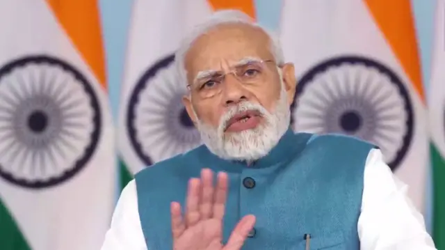 प्रधानमंत्री नरेंद्र मोदी