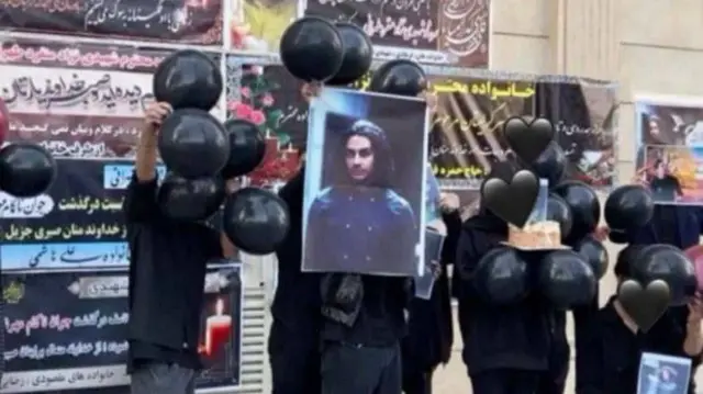 سوگواری برای مهرشاد شهیدی