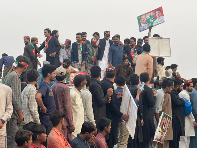 تحریک انصاف لانگ مارچ