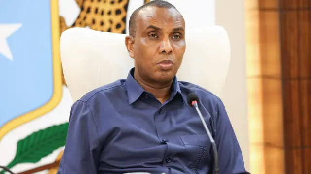 Ra'iisul Wasaare Xamse Cabdi Barre
