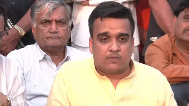 गुजरात के गृह मंत्री हर्ष सांघवी