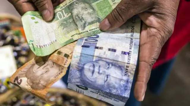 Wafanyakazi wamekuwa wakilalamikia mshahara mdogo