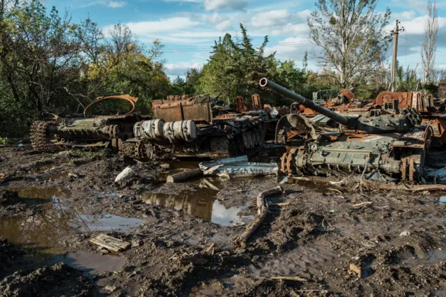 Российская военная техника в грязи