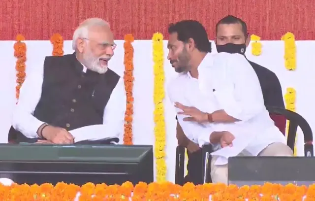 నరేంద్ర మోదీ, వైఎస్ జగన్