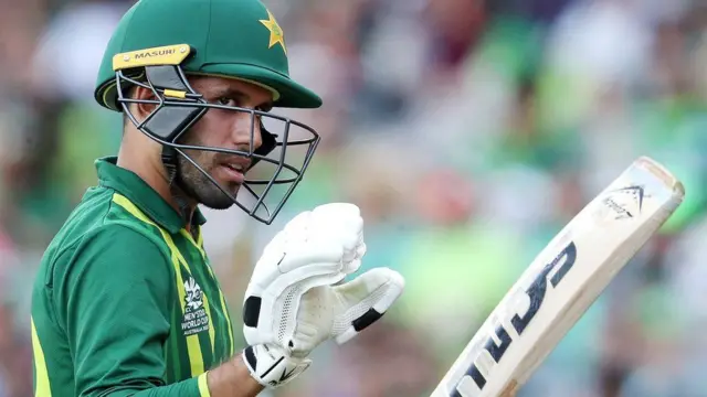 પાકિસ્તાન અને ઇંગ્લૅન્ડ વચ્ચે ફાઇનલ મુકાબલો