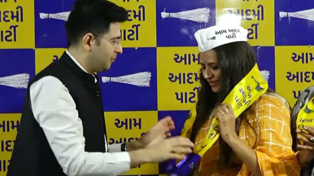 રેશમા પટેલ આપમાં જોડાયાં