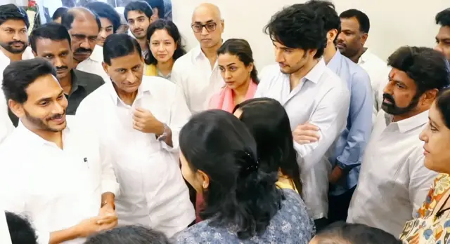 కృష్ణకు నివాళి