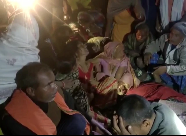 बिहार के वैशाली ज़िले में सड़क हादसा