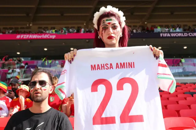 mahsa amini iran tribün