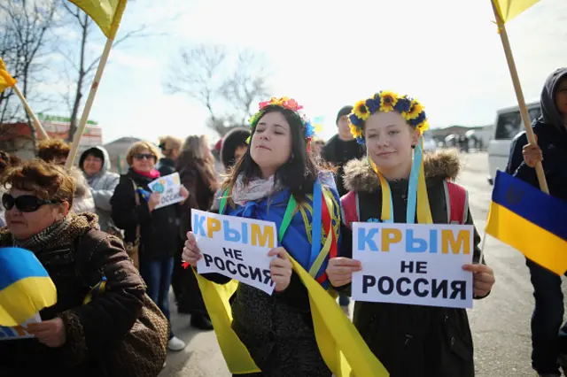 Украинцы - за возвращение Крыма