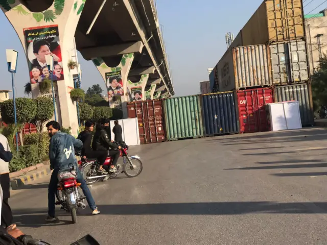 فیض آباد