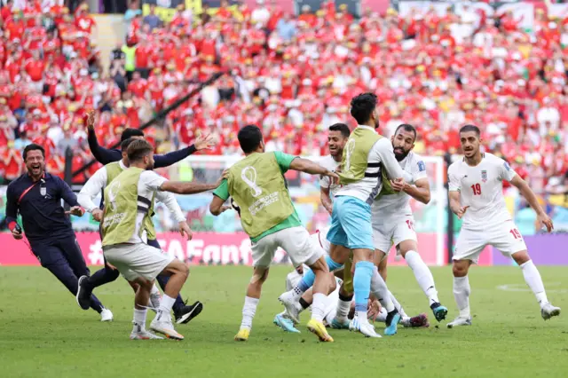 منتخب إيران مقابل ويلز
