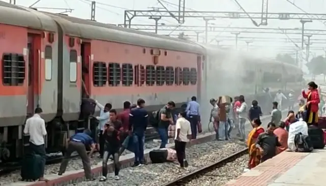 దురంతో రైలు