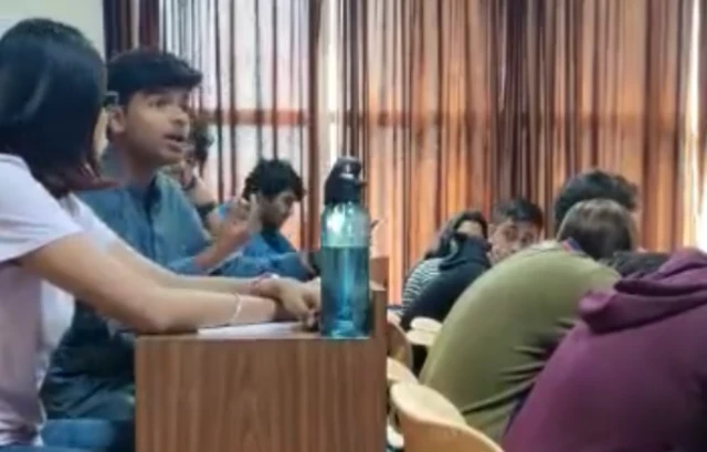 छात्र ने दिया जवाब