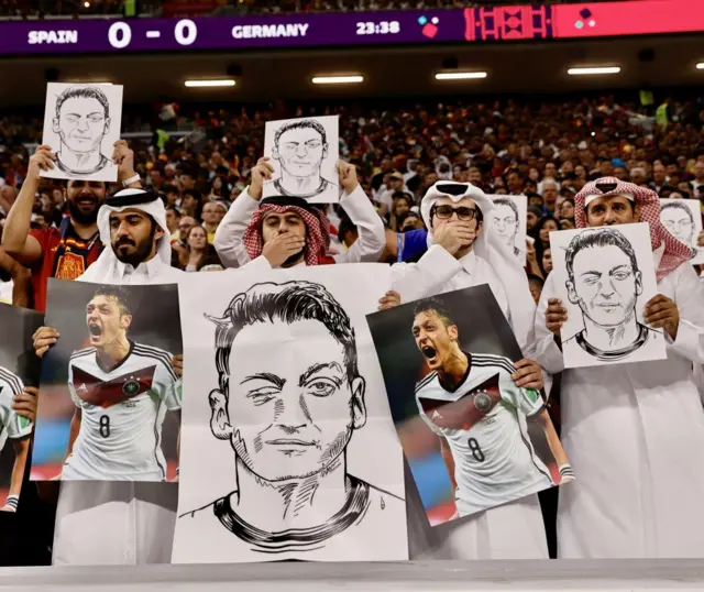 katar mesut özil