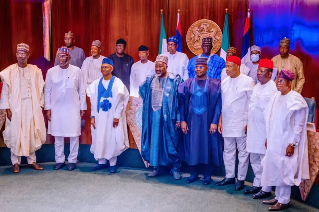 Buhari na ndị gọvanọ