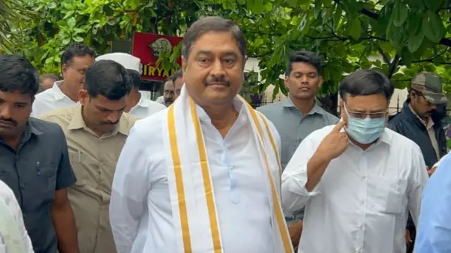 ఆంధ్రప్రదేశ్ మంత్రి ధర్మాన ప్రసాద రావు