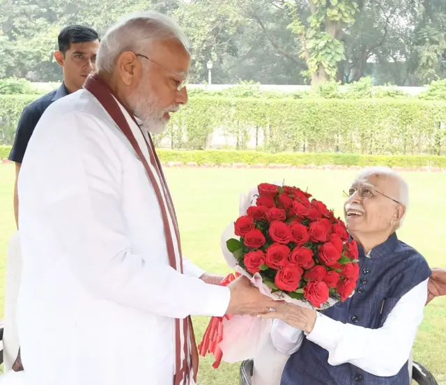 मोदी