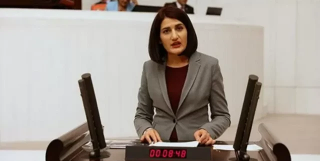 Semra Güzel