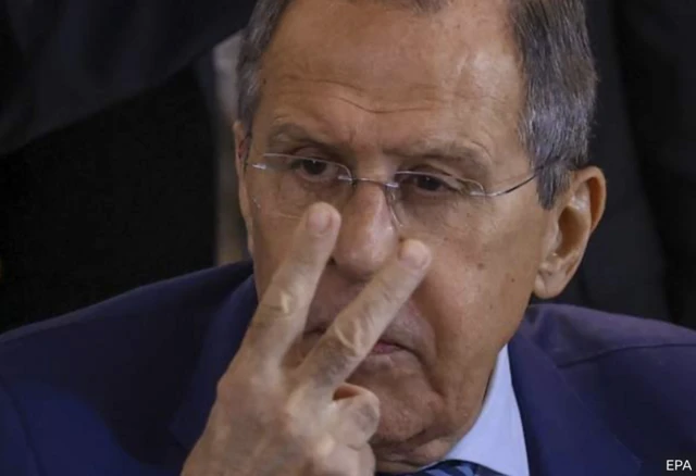Лавров