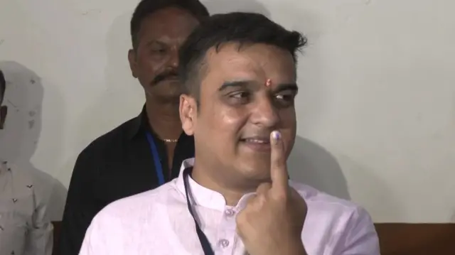 હર્ષ સંઘવી