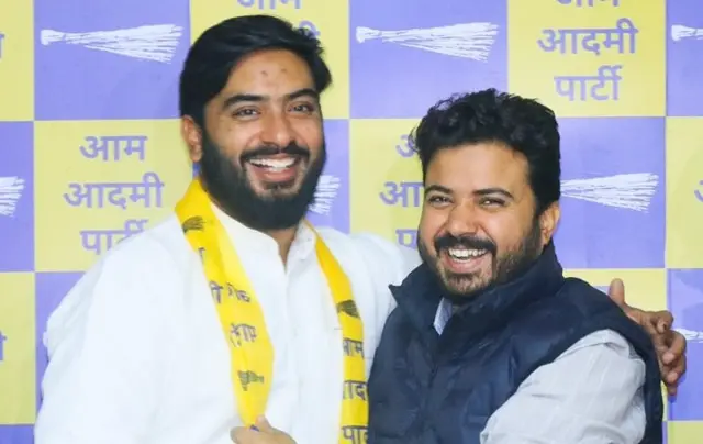 अली मेहदी और दुर्गेश पाठक