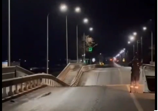 взорванный мост в Константиновке под Мелитополем