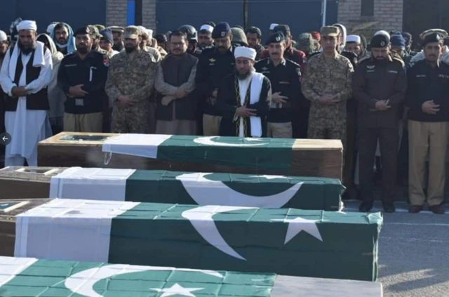 لکی مروت
