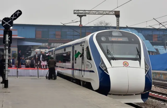 વંદે ભારત ટ્રેન
