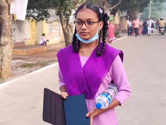విద్యార్థులు