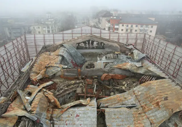театр в Мариуполе