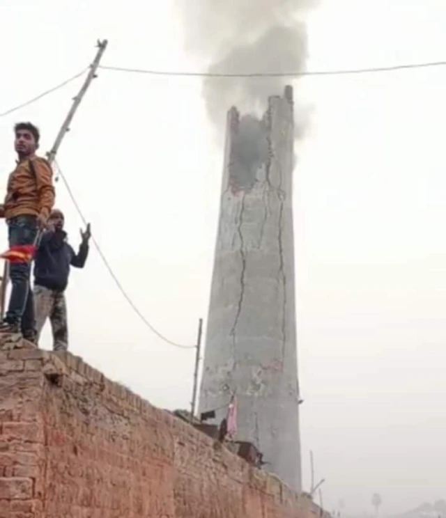 बिहार में ईंट-भट्ठे की चिमनी फटने से हुआ हादसा