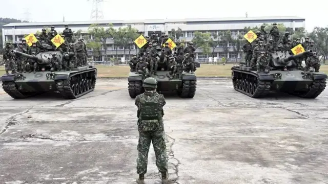 Xiisadda ka dhex taagan Taiwan iyo Shiinaha