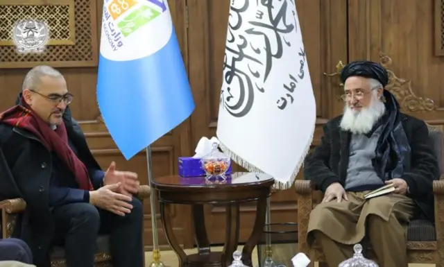 دین محمد حنیف و رامز الکبروف