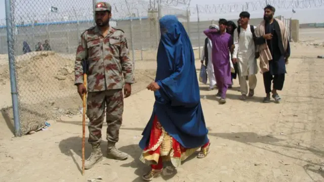 زندانیان افغان کراچی