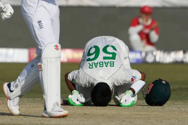 बाबर आज़म