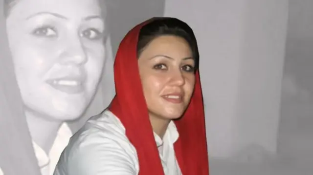 مریم اکبری منفرد