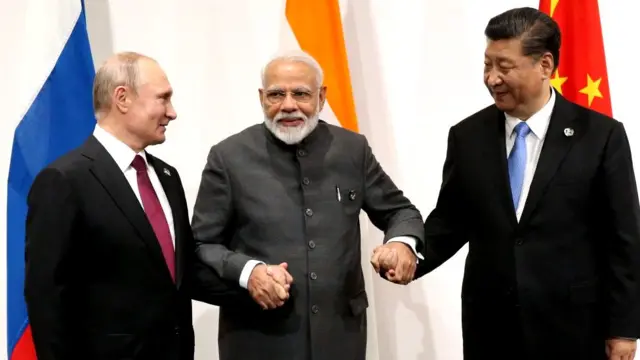 पुतिन, मोदी और शी जिनपिंग