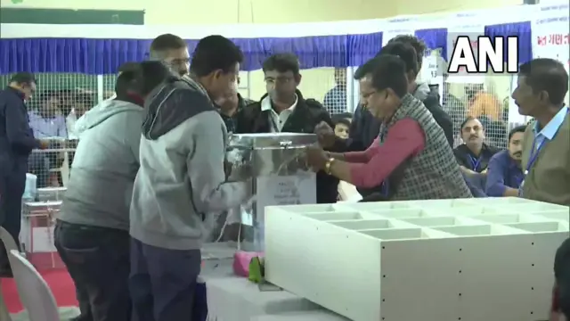 ગાંધીનગરમાં મતગણતરી