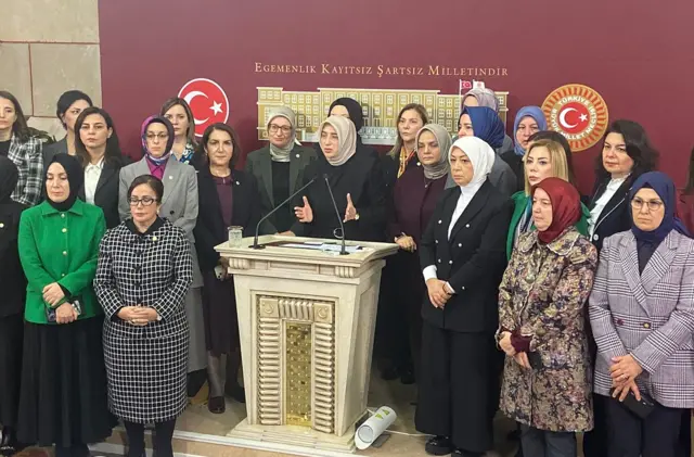 TBMM Özlem Zengin