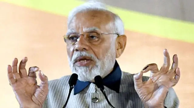 નરેન્દ્ર મોદી