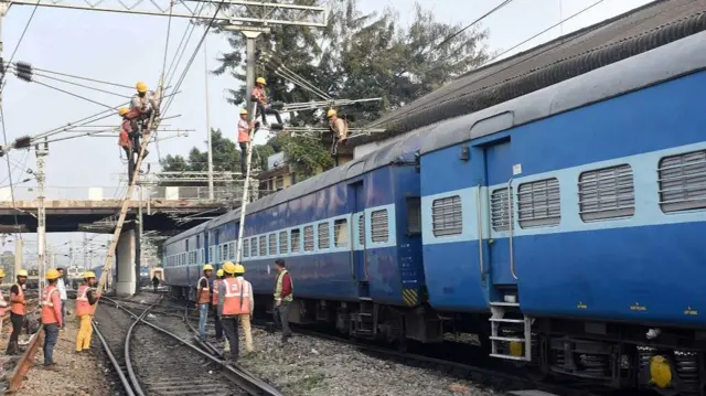 बजट में रेलवे को क्या मिला