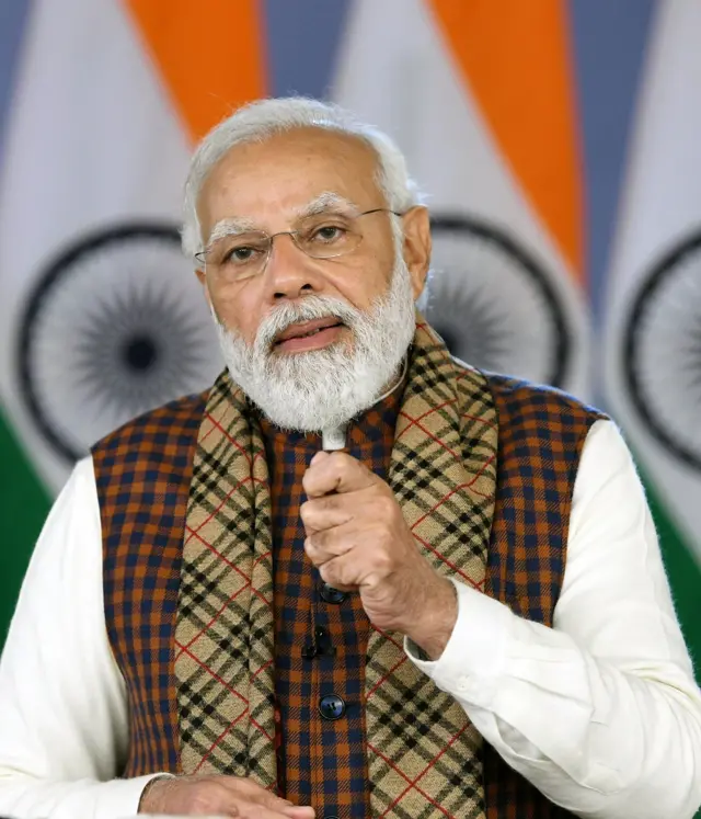 प्रधानमंत्री नरेंद्र मोदी