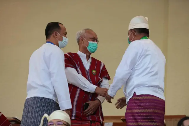 ဒူးပလာယာခရိုင် ဥက္ကဋ္ဌ ပဒိုရွှေမောင်း