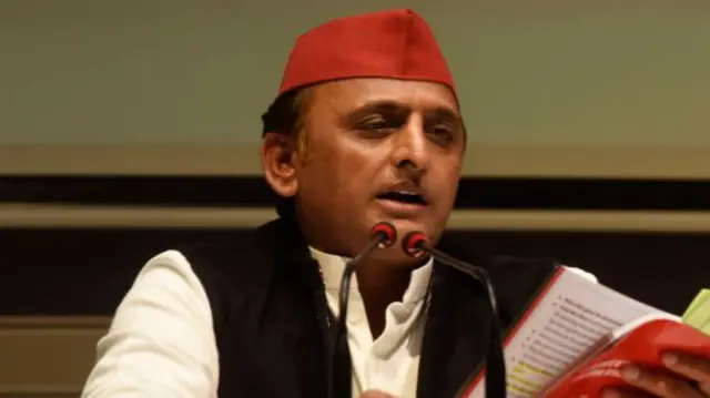 अखिलेश यादव