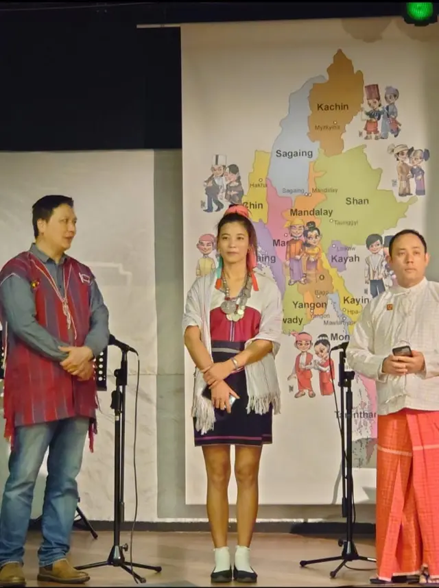 မထူးမေ