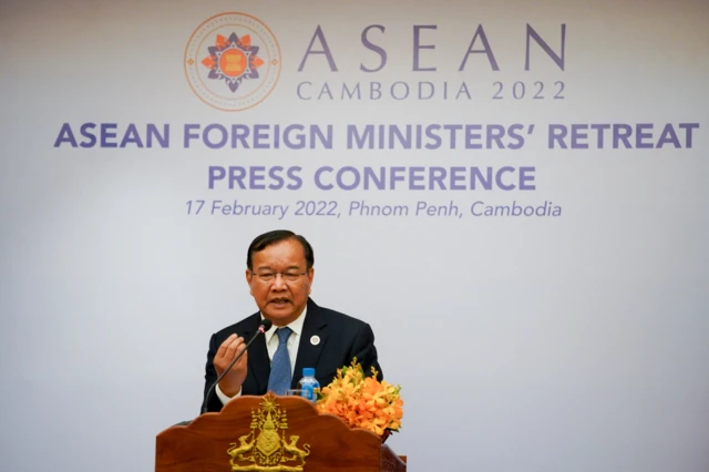 အာဆီယံအထူးကိုယ်စားလှယ် ကမ္ဘောဒီးယားနိုင်ငံခြားရေးဝန်ကြီး