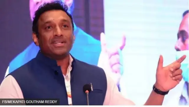 आंध्र प्रदेश के उद्योग मंत्री मेकापति गौतम रेड्डी