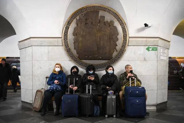 метро киева